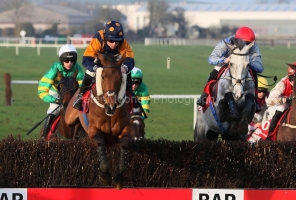 Bushmans Pass 090325PML02127.jpg