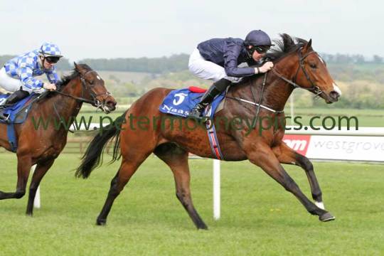 war-envoy-280414pml0263